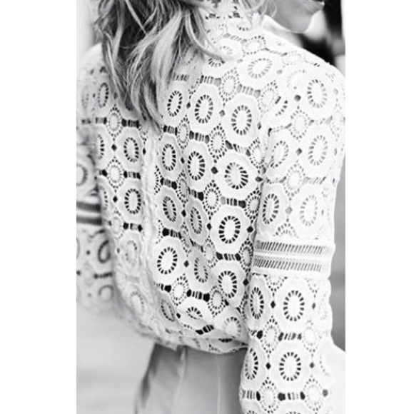 1 Left! White Lace Blouse - Picture 2 of 5